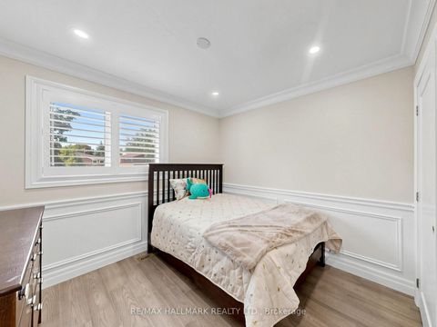 Photo 29 at 58 Marchwood Crescent, Harding, Richmond Hill
