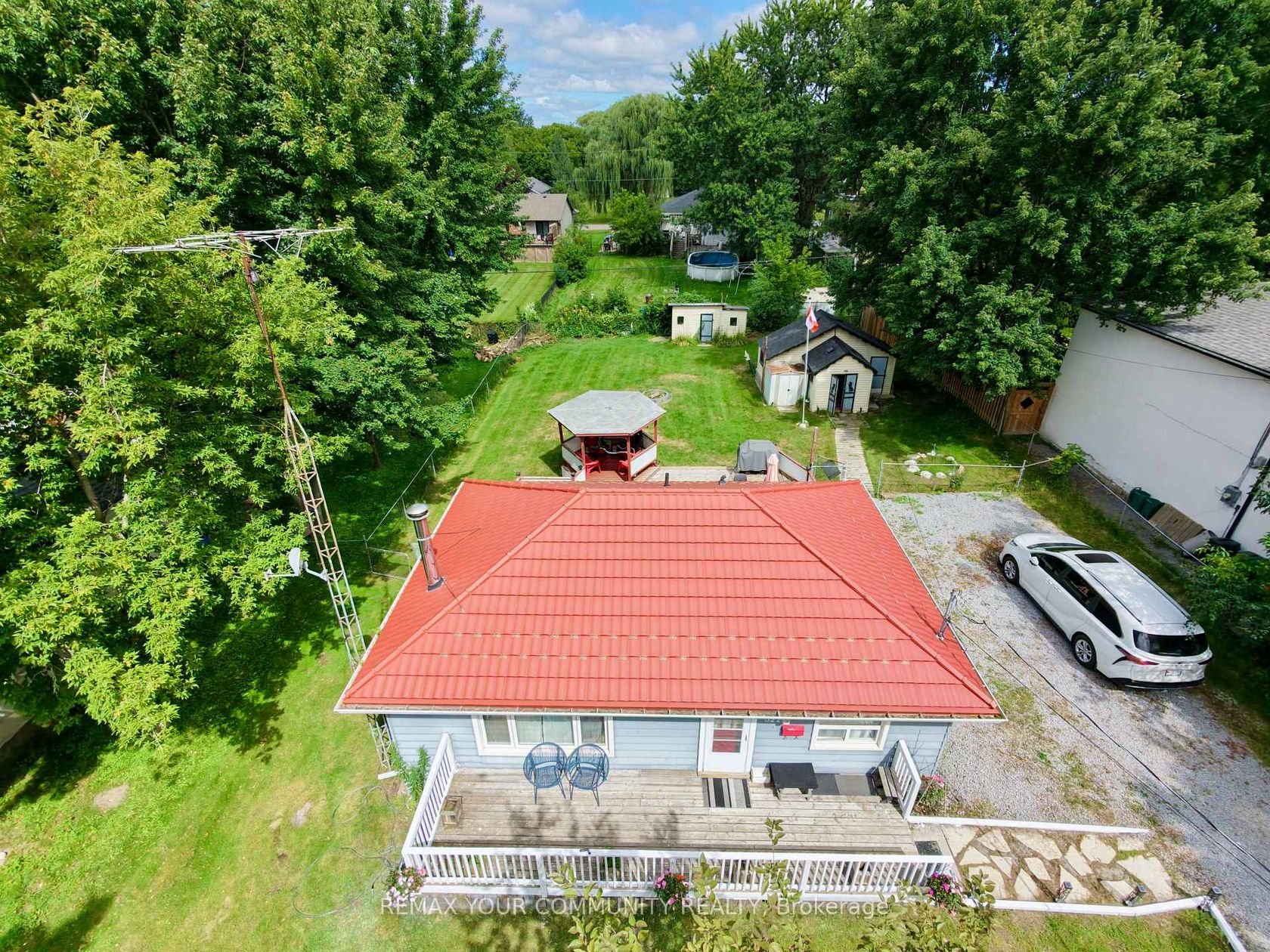 322 Irene Drive, Keswick South, Georgina photo number 2
