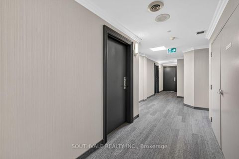 Photo 10 at 1107 - 393 King St. W, Waterfront Communities C1, Toronto