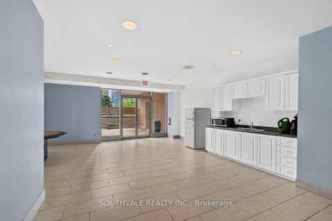 Photo 27 at 1107 - 393 King St. W, Waterfront Communities C1, Toronto