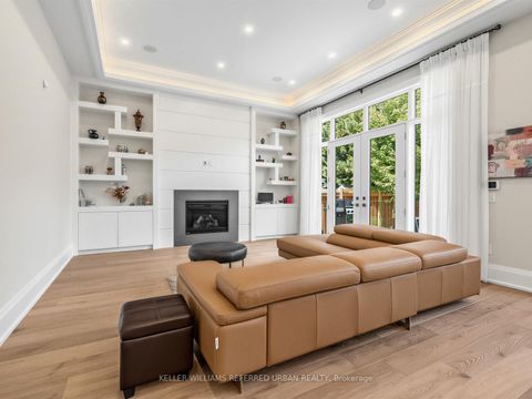 Photo 6 at 170 Spring Garden Avenue, Willowdale East, Toronto