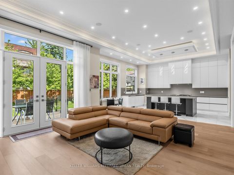 Photo 7 at 170 Spring Garden Avenue, Willowdale East, Toronto