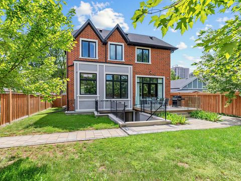 Photo 20 at 170 Spring Garden Avenue, Willowdale East, Toronto