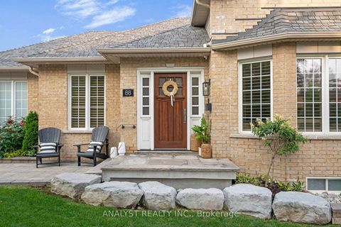 Photo 6 at 88 Brougham Drive, East Woodbridge, Vaughan