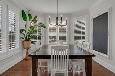 Photo 13 at 88 Brougham Drive, East Woodbridge, Vaughan