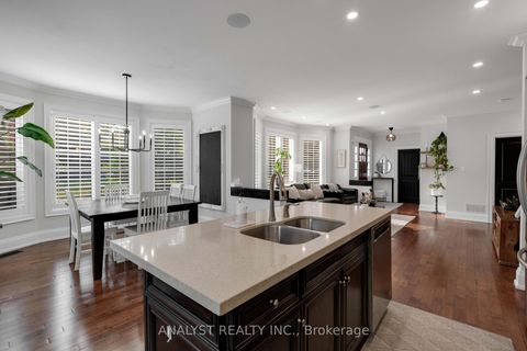 Photo 16 at 88 Brougham Drive, East Woodbridge, Vaughan