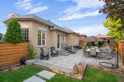 Photo 45 at 88 Brougham Drive, East Woodbridge, Vaughan