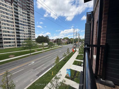 Photo 16 at 10 - 3069 Pharmacy Avenue, L'Amoreaux, Toronto