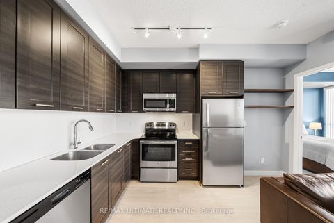 Photo 6 at 1001 - 50 Bruyeres Mews, Niagara, Toronto