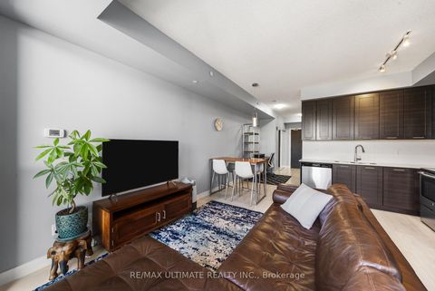 Photo 13 at 1001 - 50 Bruyeres Mews, Niagara, Toronto