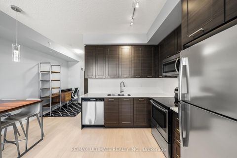 Photo 14 at 1001 - 50 Bruyeres Mews, Niagara, Toronto
