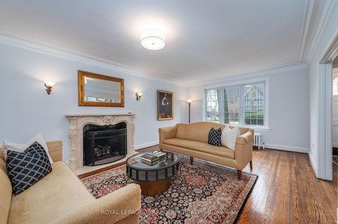 Photo 8 at 223 Riverside Drive, Swansea, Toronto