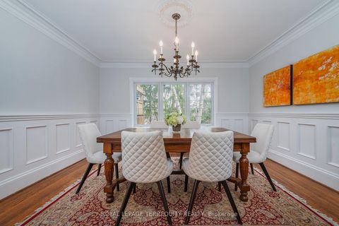 Photo 12 at 223 Riverside Drive, Swansea, Toronto