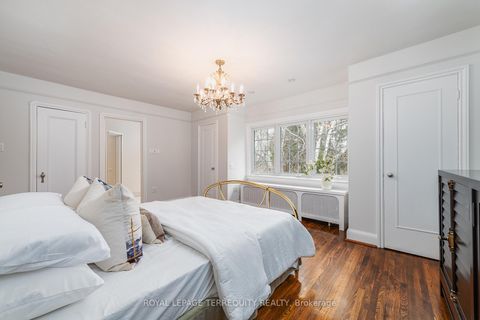Photo 21 at 223 Riverside Drive, Swansea, Toronto