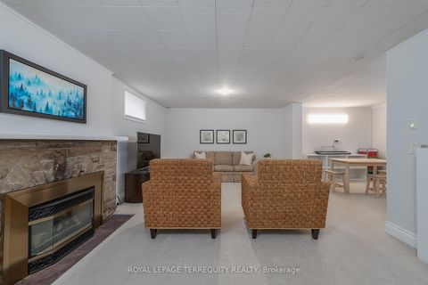 Photo 34 at 223 Riverside Drive, Swansea, Toronto