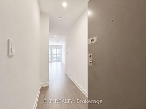 Photo 5 at 811 - 19 Western Battery Road, Niagara, Toronto
