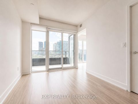 Photo 12 at 811 - 19 Western Battery Road, Niagara, Toronto