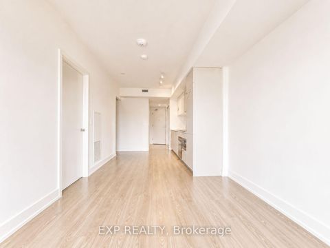 Photo 14 at 811 - 19 Western Battery Road, Niagara, Toronto
