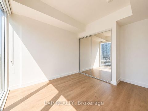 Photo 17 at 811 - 19 Western Battery Road, Niagara, Toronto