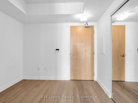 Photo 2 at 4309 - 11 Wellesley Street, Bay Street Corridor, Toronto