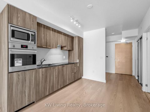 Photo 12 at 4309 - 11 Wellesley Street, Bay Street Corridor, Toronto