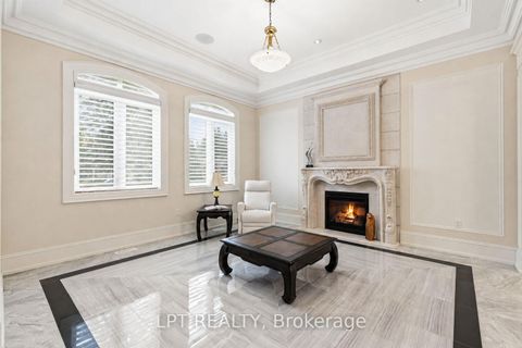 Photo 12 at 256 Patricia Drive, King City, King