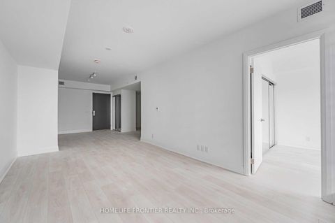 Photo 9 at 516 - 33 Frederick Todd Way, Thorncliffe Park, Toronto