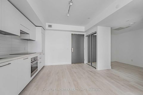 Photo 10 at 516 - 33 Frederick Todd Way, Thorncliffe Park, Toronto