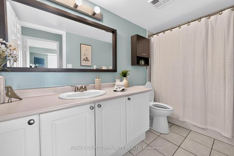 Photo 25 at 721 - 3 ELLESMERE Street, Langstaff, Richmond Hill