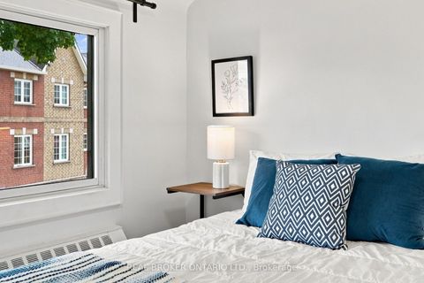Photo 26 at 671 Scarlett Road, Humber Heights, Toronto
