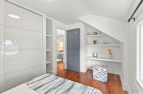 Photo 28 at 671 Scarlett Road, Humber Heights, Toronto