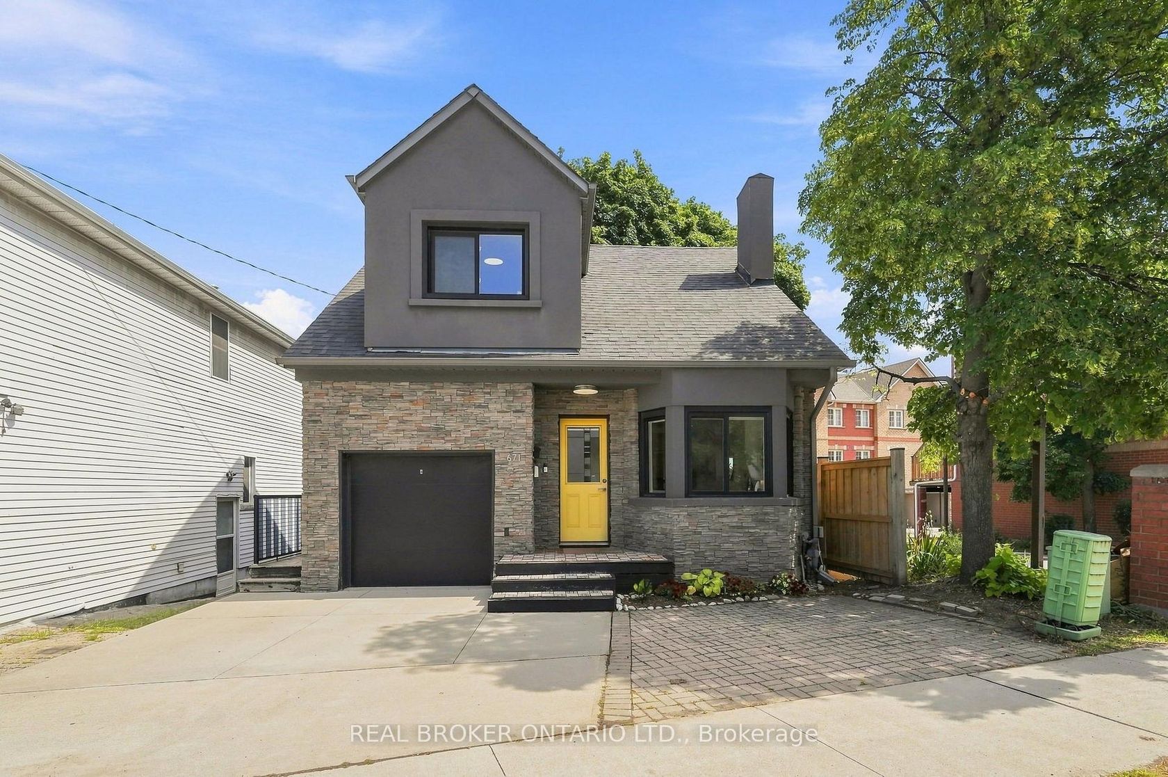 671 Scarlett Road, Humber Heights, Toronto photo number 2