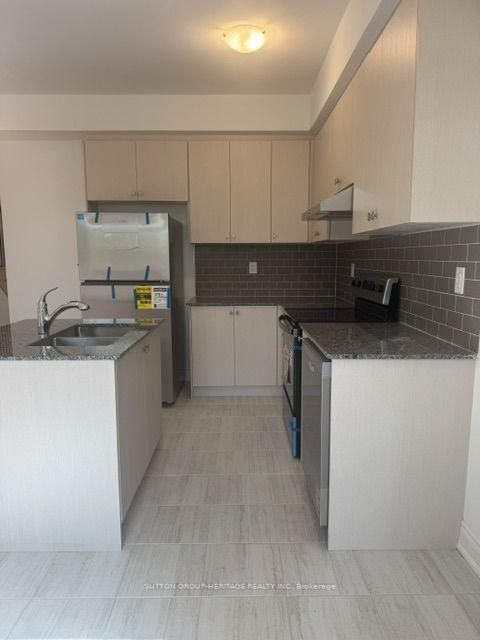 Photo 3 at 7 Deer Creek Court, Centennial Scarborough, Toronto