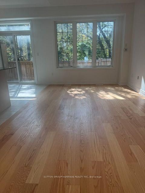 Photo 5 at 7 Deer Creek Court, Centennial Scarborough, Toronto