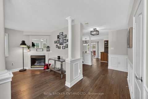 Photo 2 at 35 Bloom Crescent, Ardagh, Barrie