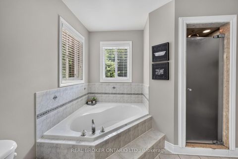 Photo 17 at 35 Bloom Crescent, Ardagh, Barrie