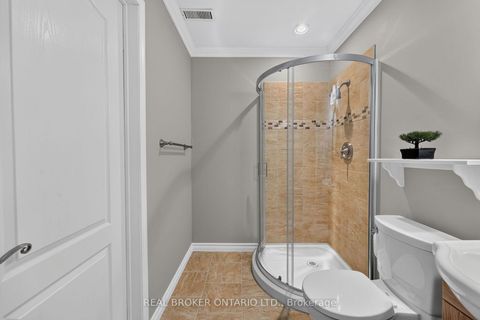 Photo 24 at 35 Bloom Crescent, Ardagh, Barrie