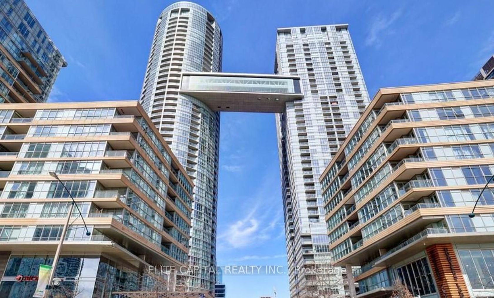 3610 - 21 Iceboat Terrace, Waterfront Communities C1, Toronto photo number 2