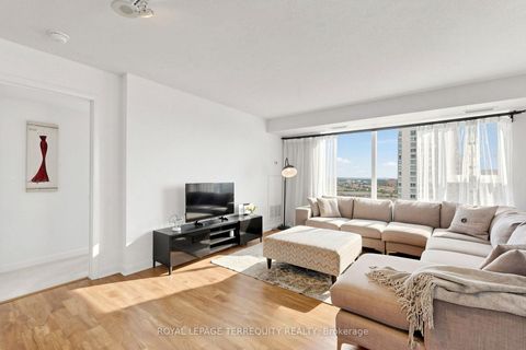 Photo 9 at 2105 - 25 Town Centre Court, Bendale, Toronto