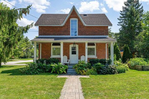 Photo 1 at 9 Wellington Street E, Creemore, Clearview