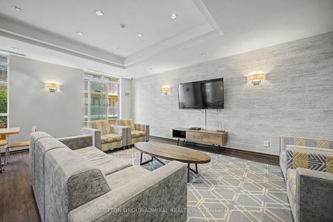 Photo 23 at 706 - 212 Eglinton Avenue, Mount Pleasant West, Toronto