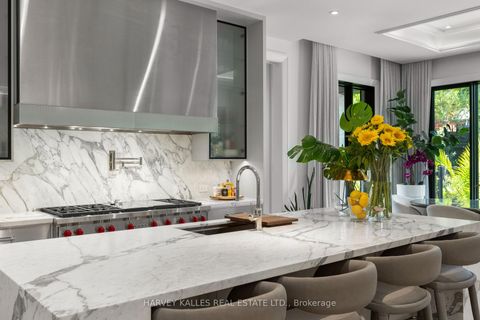 Photo 12 at 106 Richview Avenue, Forest Hill South, Toronto