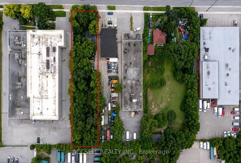 Photo 7 at 100 Cartwright Avenue, Glen Park, Toronto