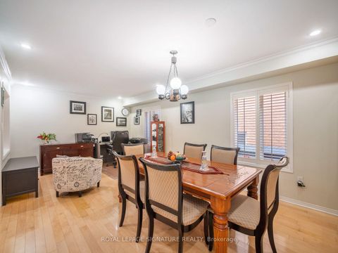 Photo 6 at 26 Tomscot Avenue, Oak Ridges, Richmond Hill
