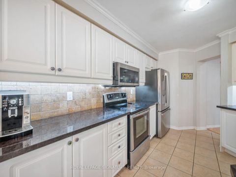 Photo 14 at 26 Tomscot Avenue, Oak Ridges, Richmond Hill