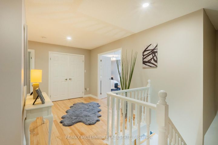 Photo 34 at 11 - 230 Meadowbrook Drive, Ancaster, Hamilton