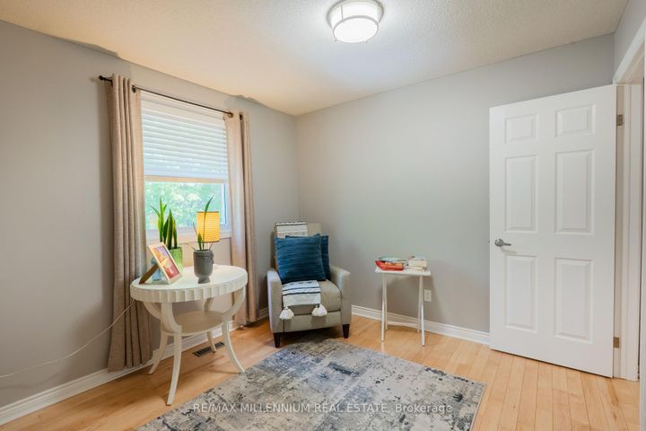 Photo 37 at 11 - 230 Meadowbrook Drive, Ancaster, Hamilton