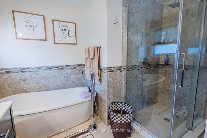 Photo 40 at 11 - 230 Meadowbrook Drive, Ancaster, Hamilton