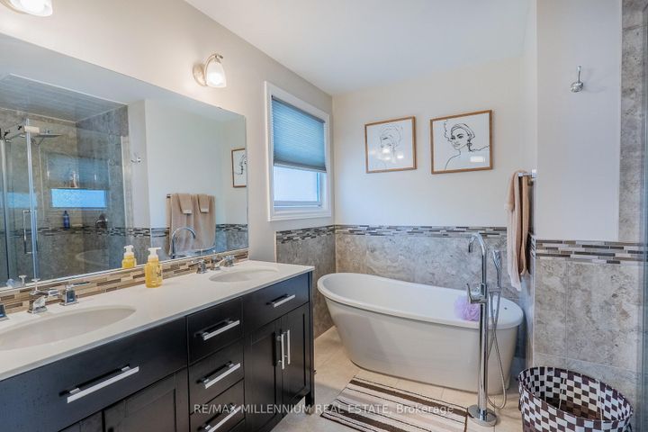 Photo 44 at 11 - 230 Meadowbrook Drive, Ancaster, Hamilton