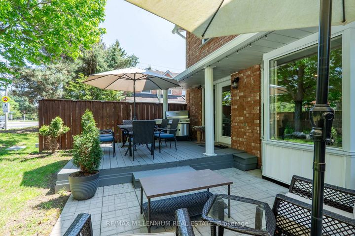 Photo 45 at 11 - 230 Meadowbrook Drive, Ancaster, Hamilton